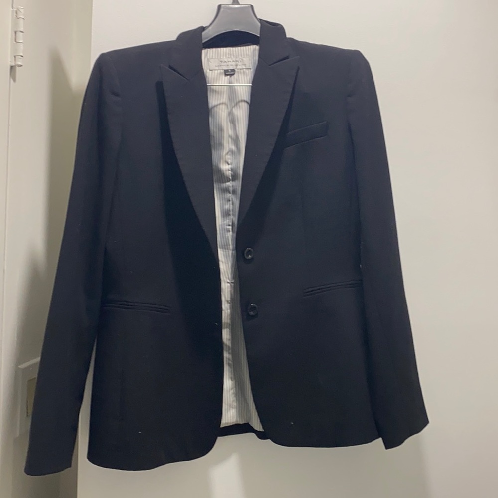 Black tahari blazer